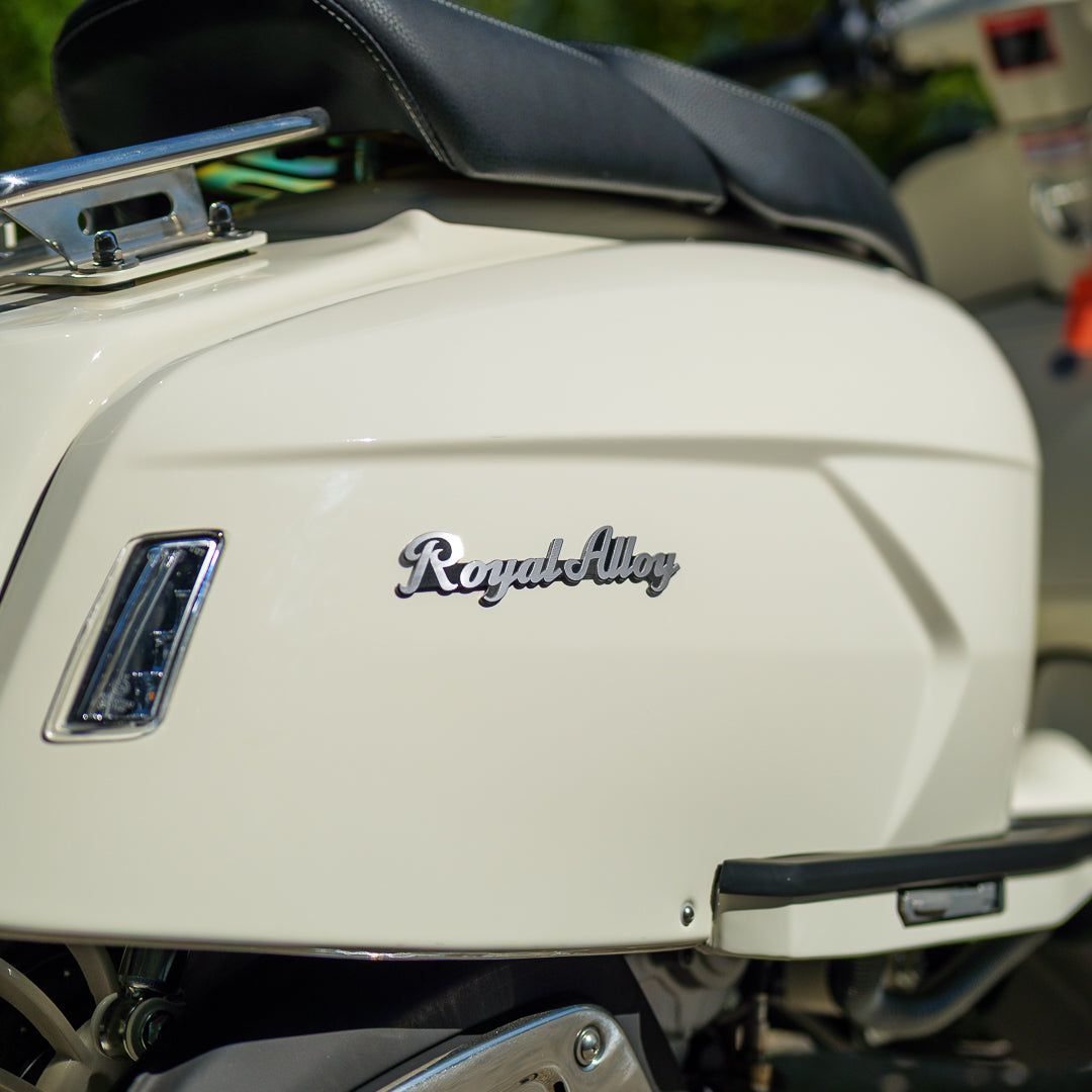 Brand New ROYAL ALLOY GP350 WITH SIDECAR