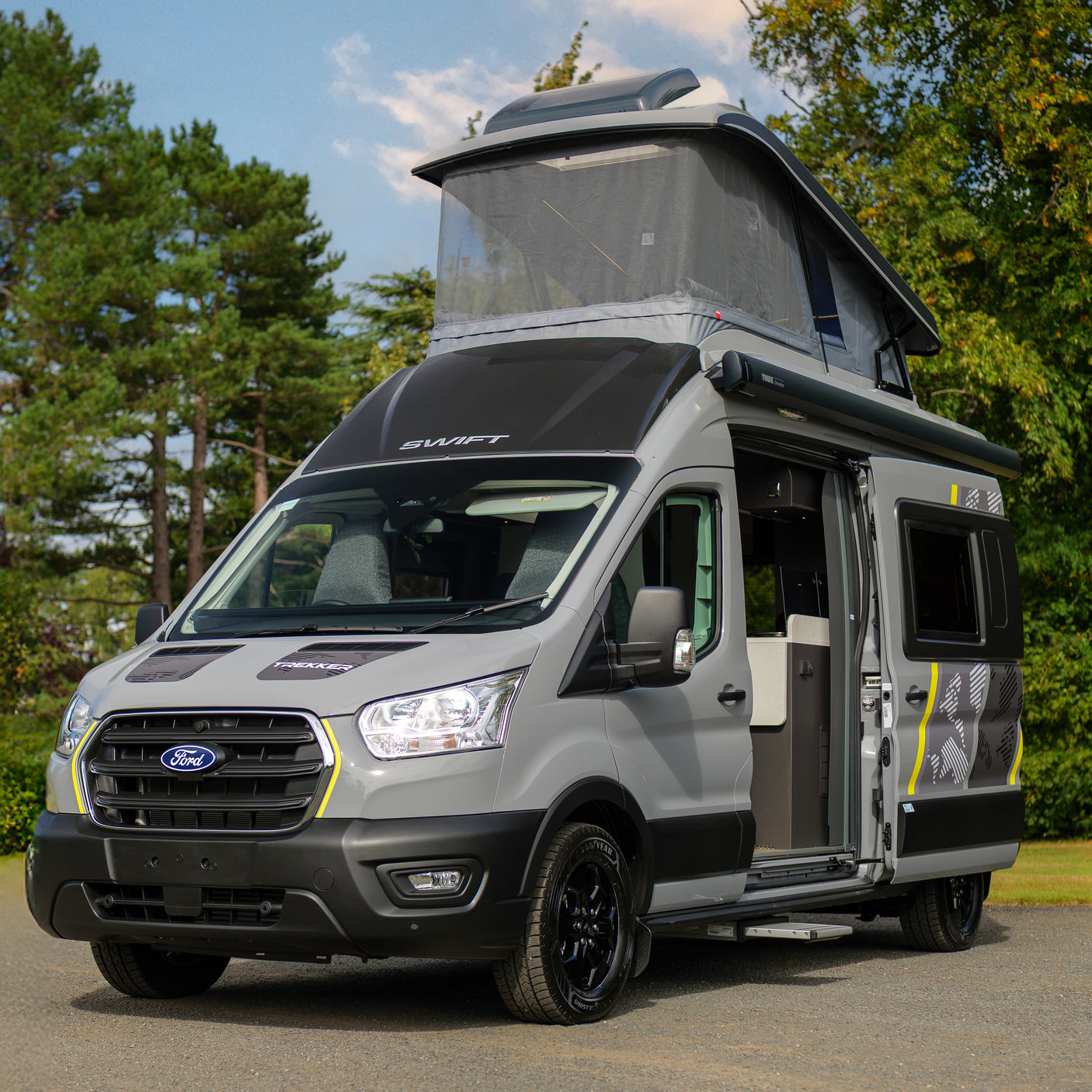 Brand New 2025 Automatic 4 berth Swift Trekker X + £20,000