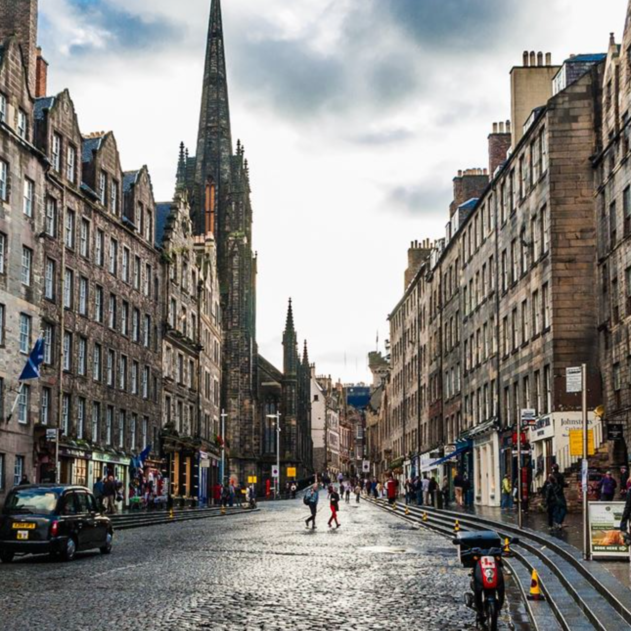 2 night 5* stay Edinburgh Christmas Market