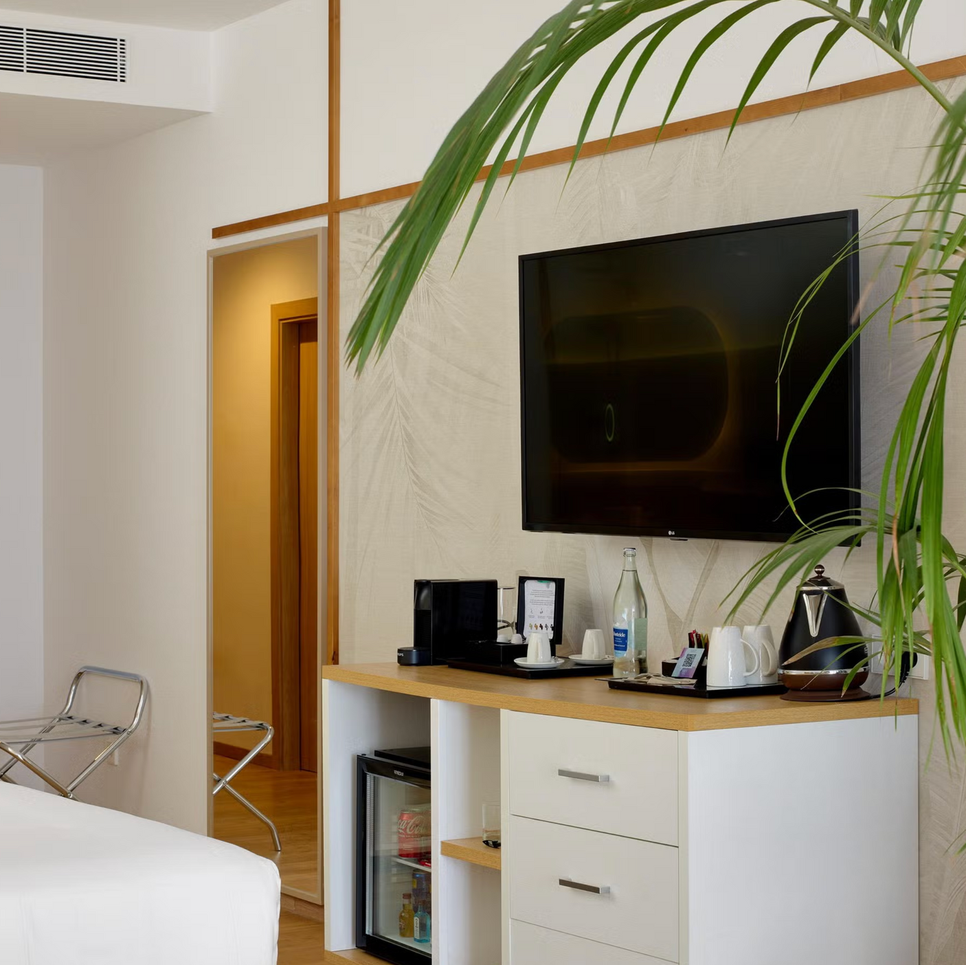 All-Inclusive 7 Nights Adults-Only 5 Star Tenerife Holiday for 2 + £1,000 Cash!