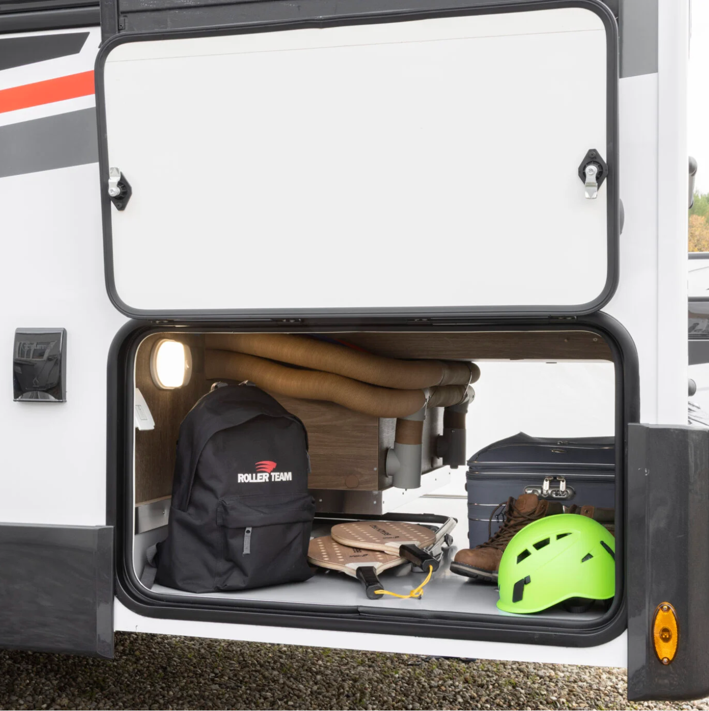 BRAND NEW: 2026 4 berth Automatic Roller Team T-Line 700