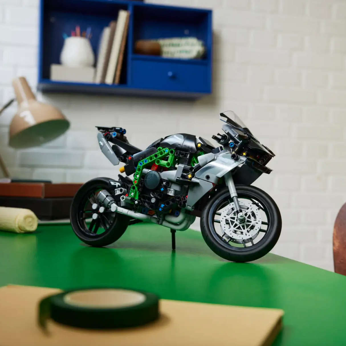 LEGO Technic Kawasaki Ninja H2R