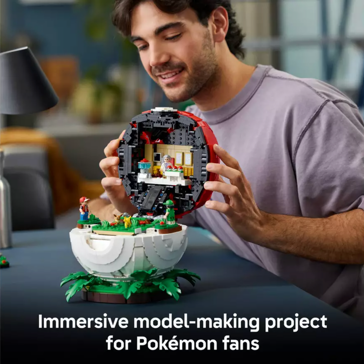LEGO Pokémon Iconic Trainer Moments Poké Ball