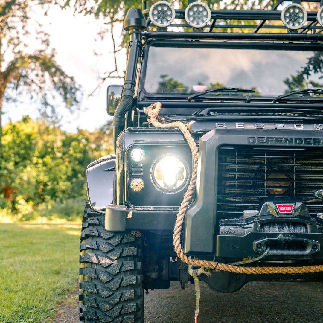 Land Rover Defender – BESPOKE Spectre Edition