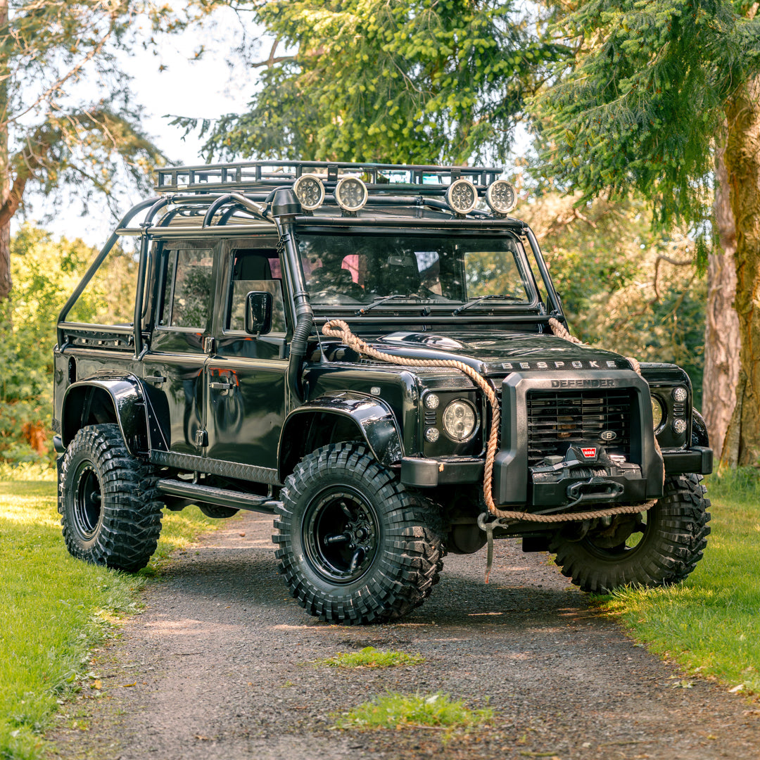 Land Rover Defender – BESPOKE Spectre Edition