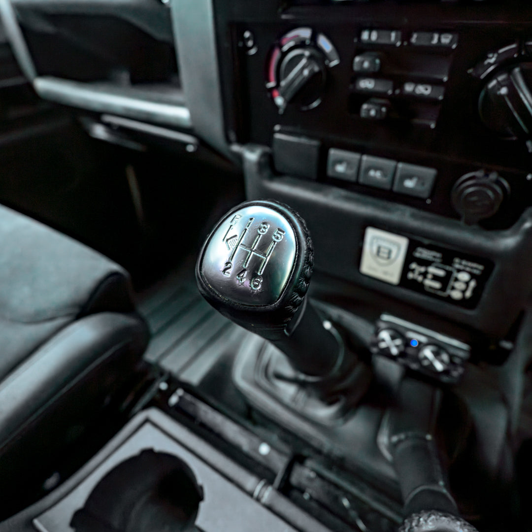 Land Rover Defender – BESPOKE Spectre Edition