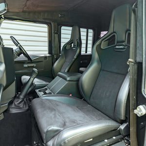 Land Rover Defender – BESPOKE Spectre Edition