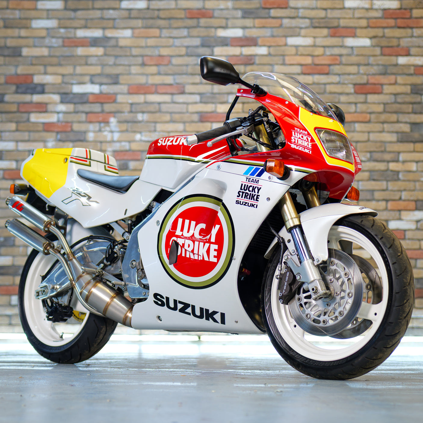 1992 SUZUKI RGV250 LUCKY STRIKE RACE REP