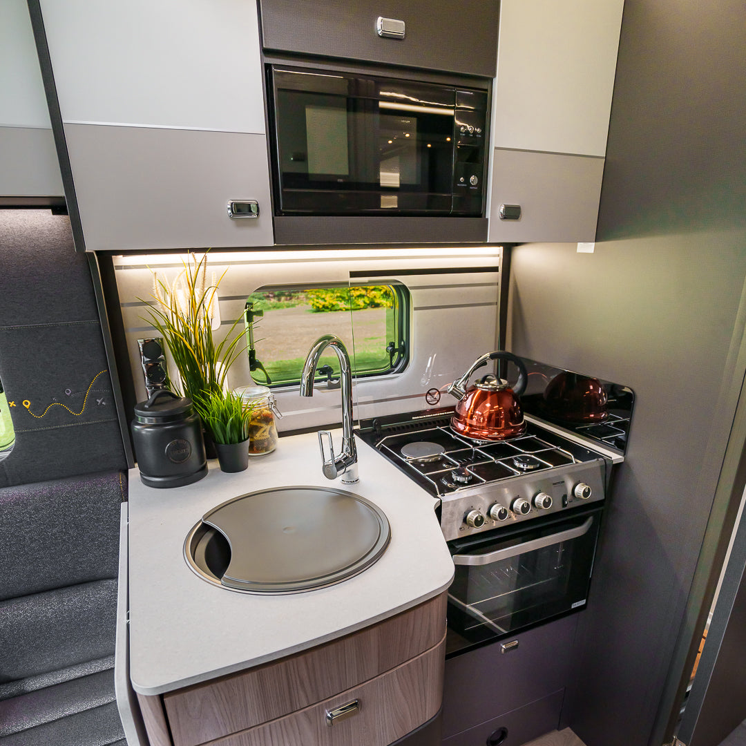 BRAND NEW Automatic 4 berth Swift Trekker 584