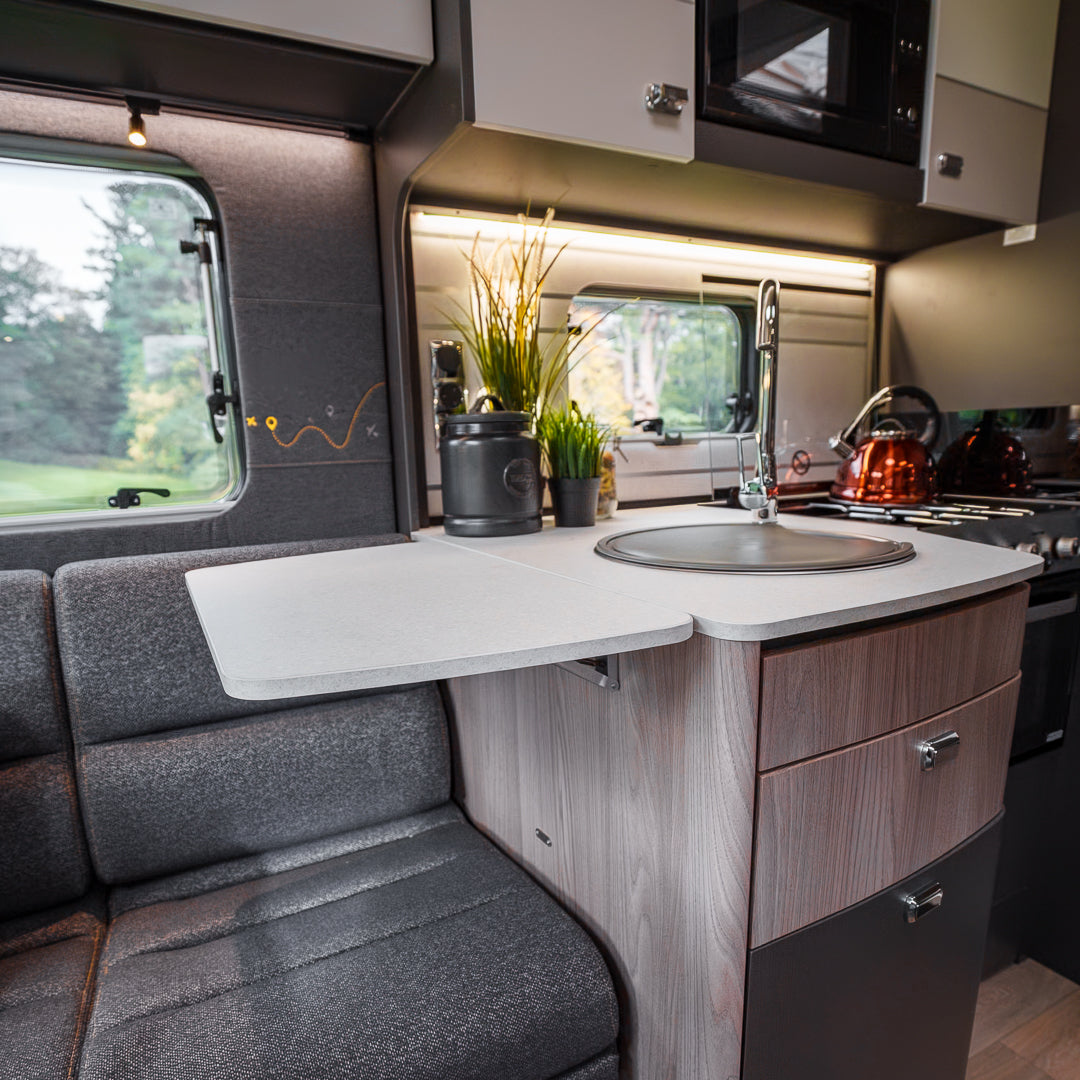 BRAND NEW Automatic 4 berth Swift Trekker 584