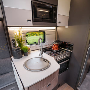 BRAND NEW Automatic 4 berth Swift Trekker 584