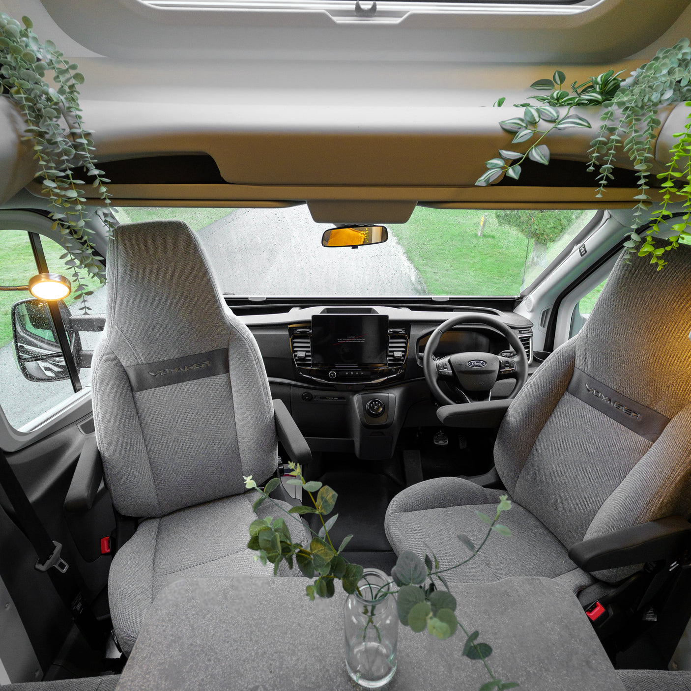 BRAND NEW: 4 berth Swift Voyager 594