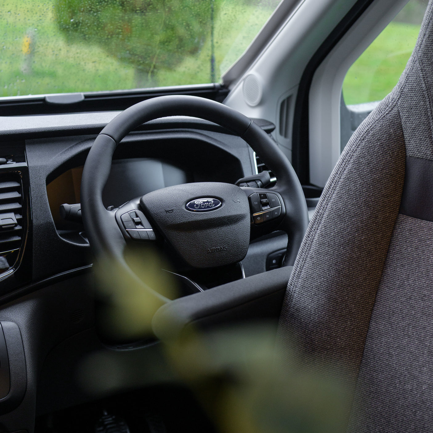 BRAND NEW: 4 berth Swift Voyager 594