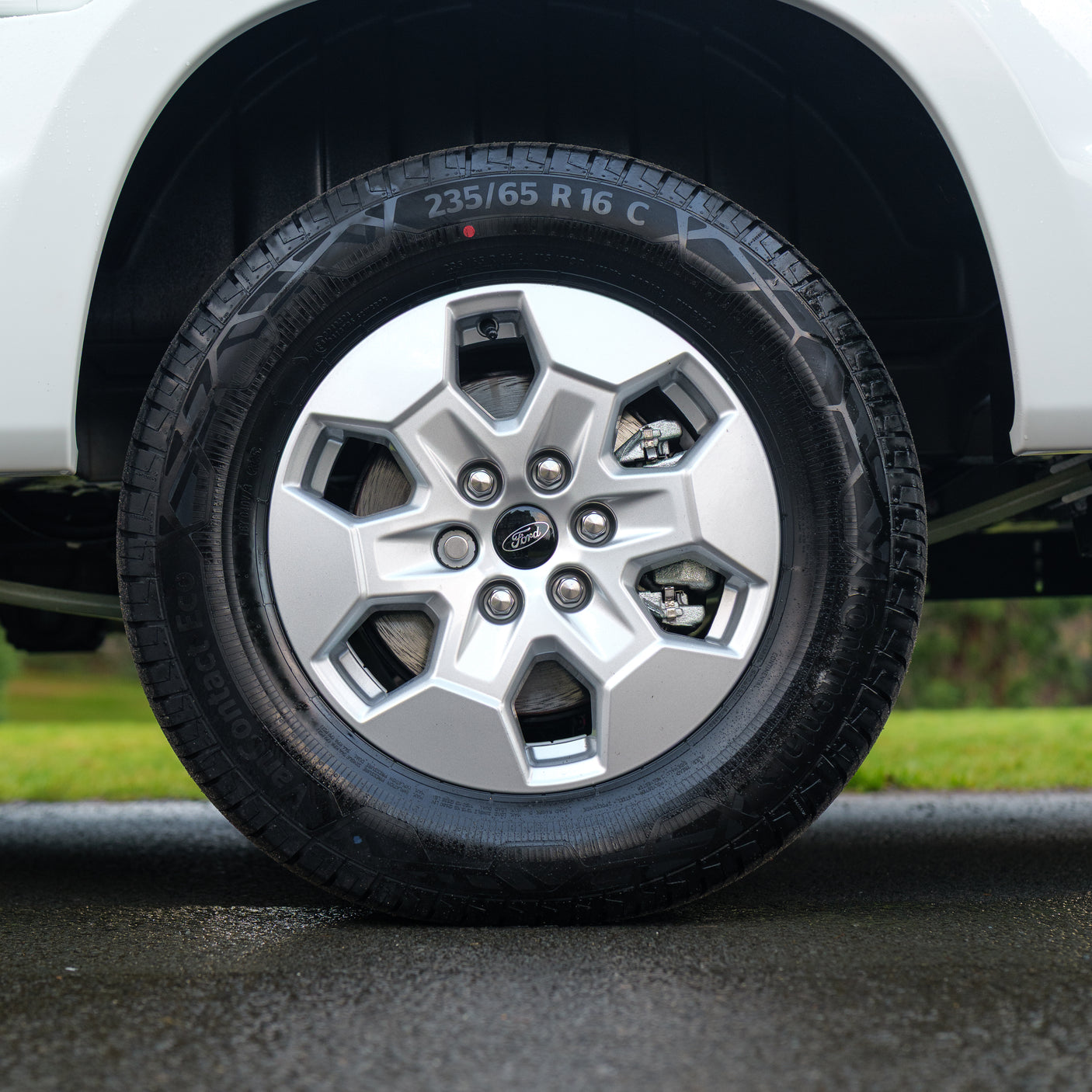 BRAND NEW: 4 berth Swift Voyager 594