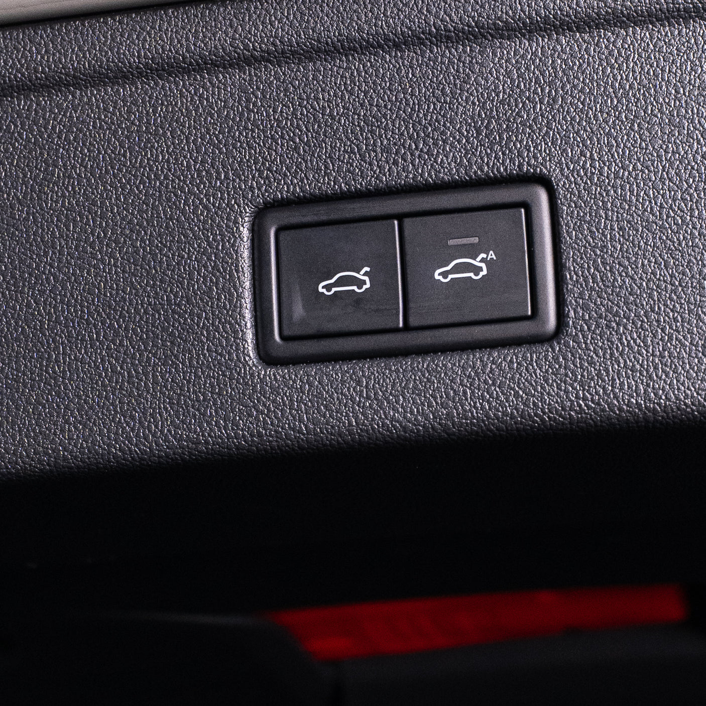 2025 VW Touareg Black Edition