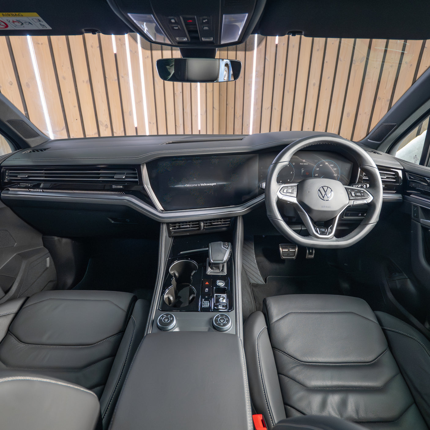 2025 VW Touareg Black Edition