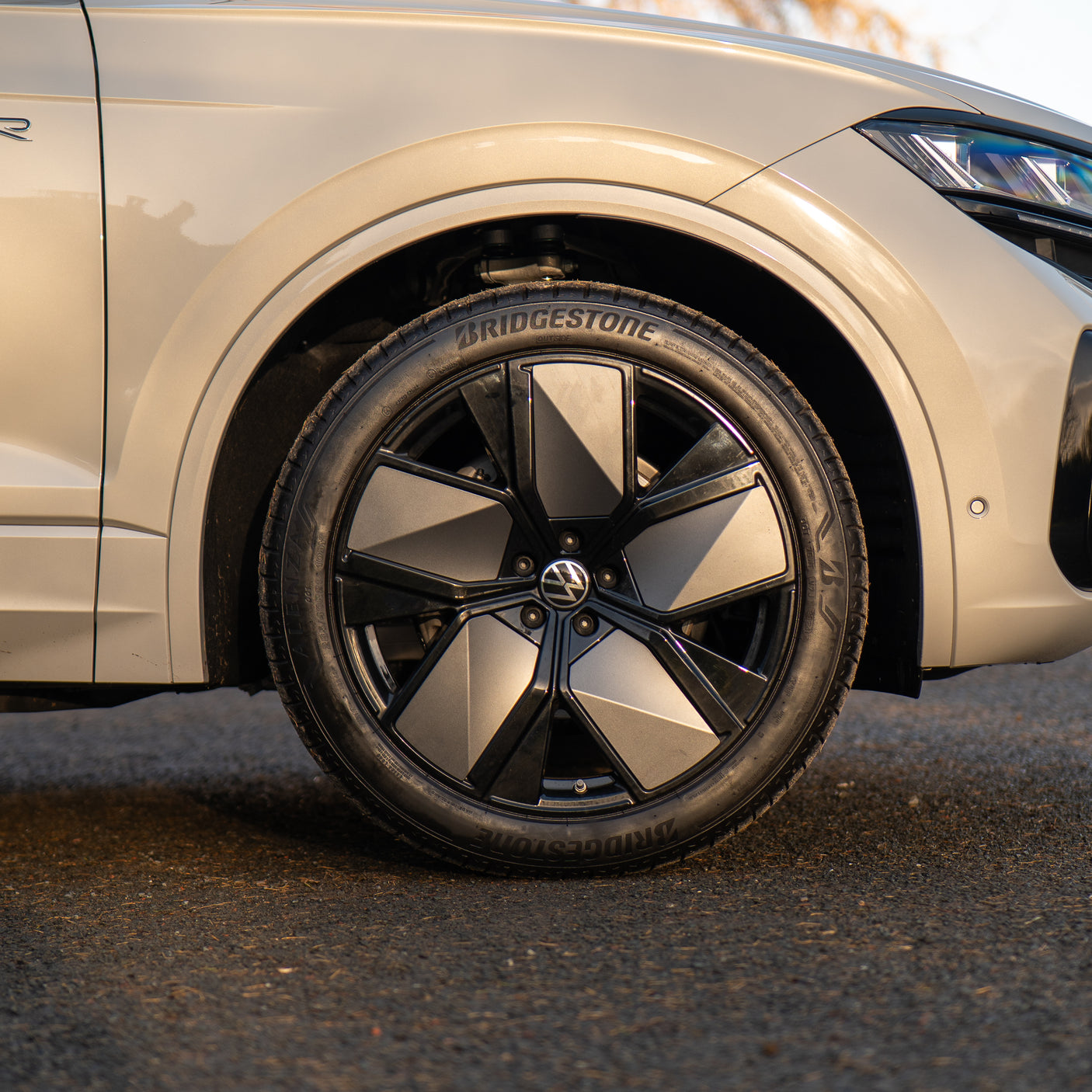 2025 VW Touareg Black Edition