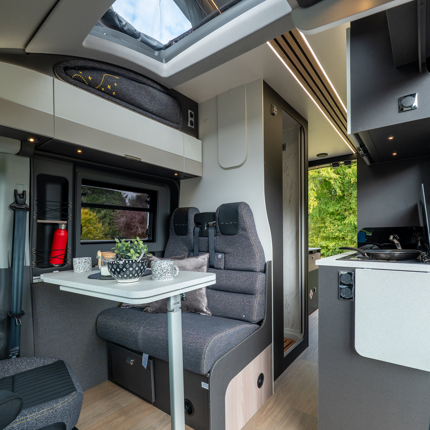 Brand New 2025 Automatic 4 berth Swift Trekker X + £20,000