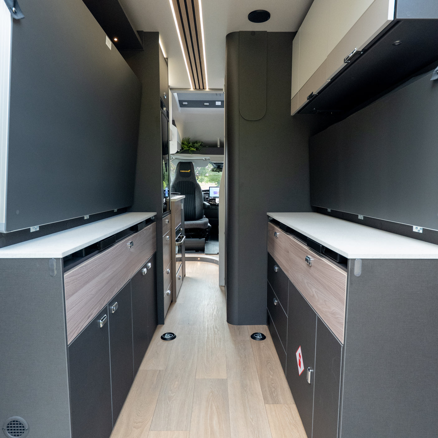Brand New 2025 Automatic 4 berth Swift Trekker X + £20,000
