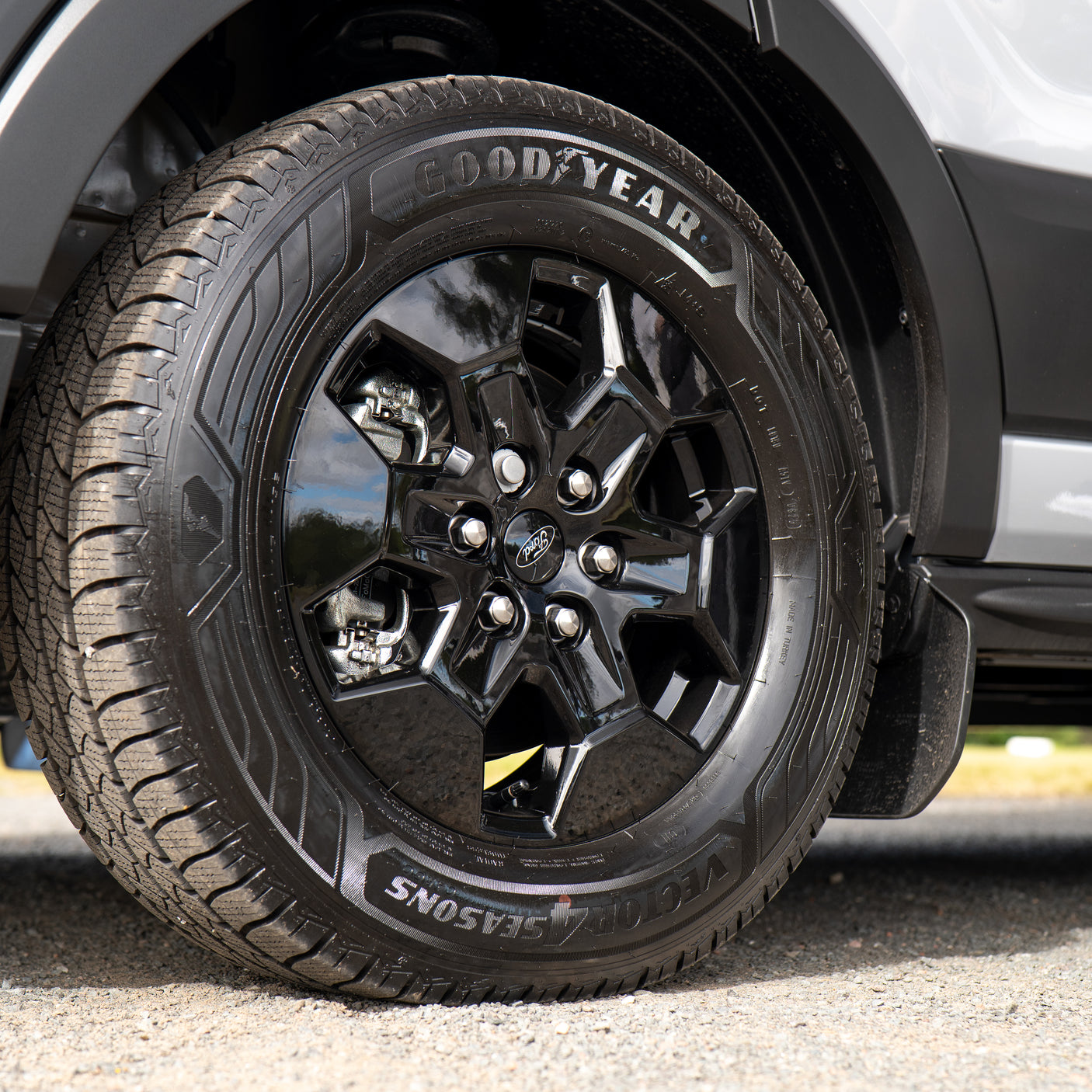 Swift Trekker X + Volvo XC40