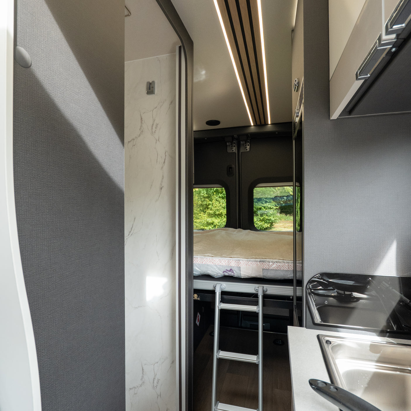 Brand New 2025 Automatic 4 berth Swift Trekker X + £20,000