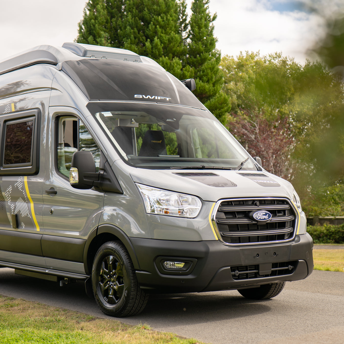 Brand New 2025 Automatic 4 berth Swift Trekker X + £20,000