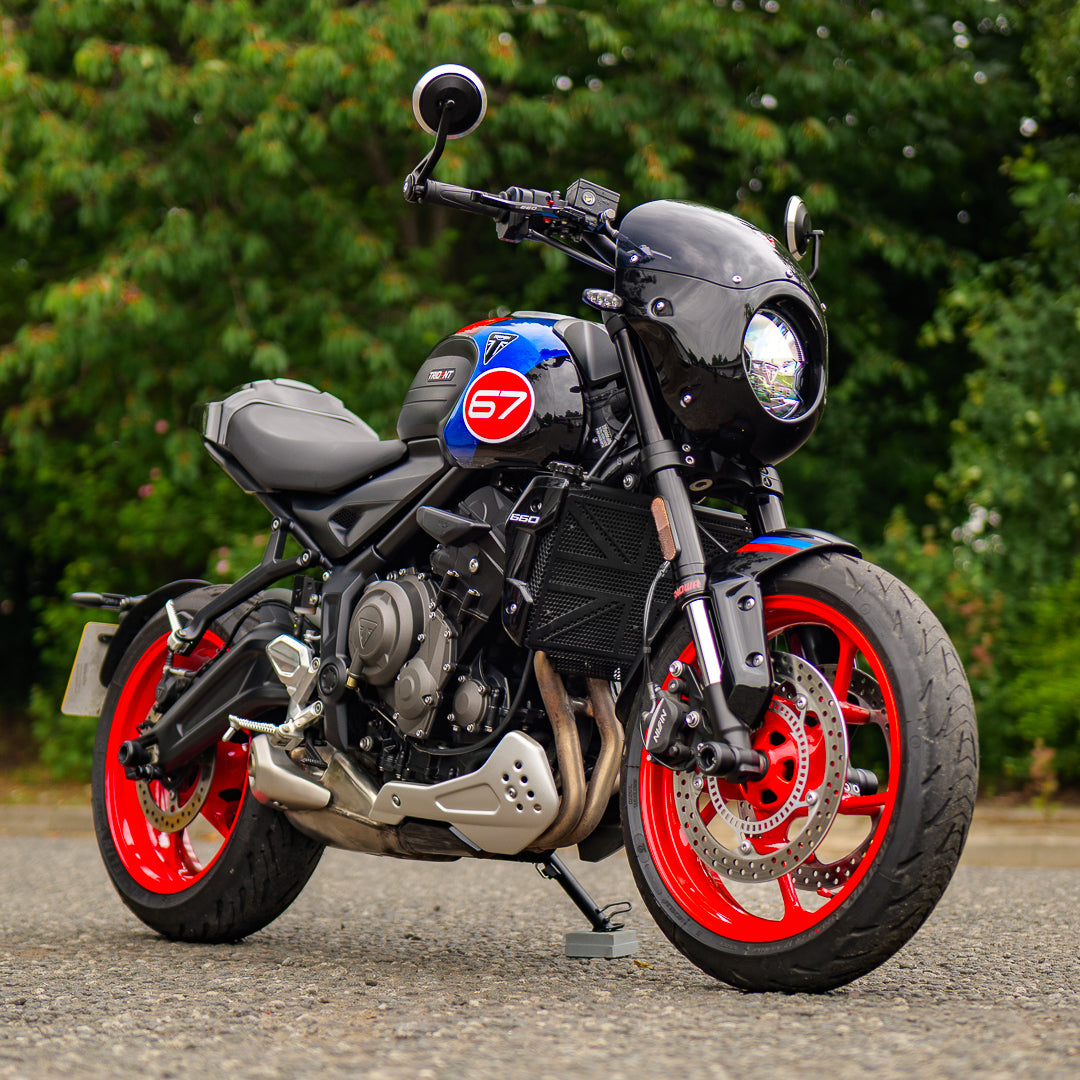 Triumph Trident 660 Triple Tribute