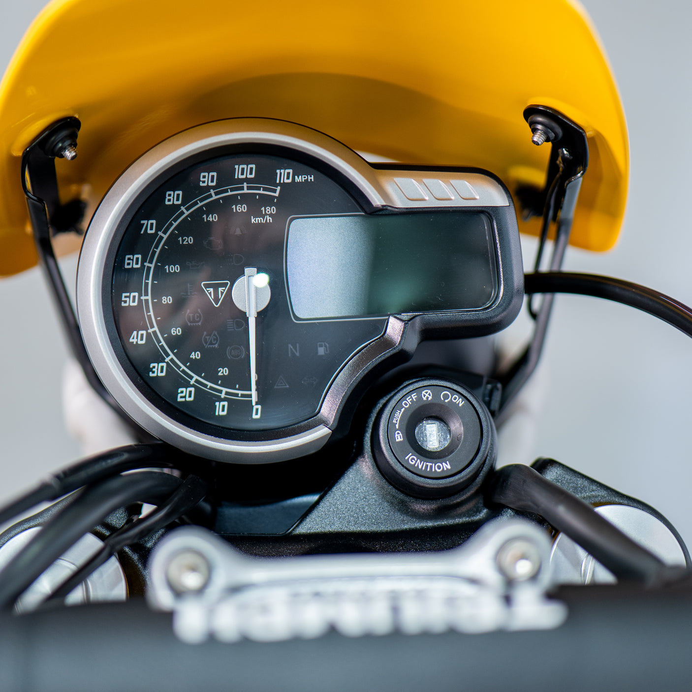 LOW ODDS: BRAND NEW Triumph Scrambler 400Xc