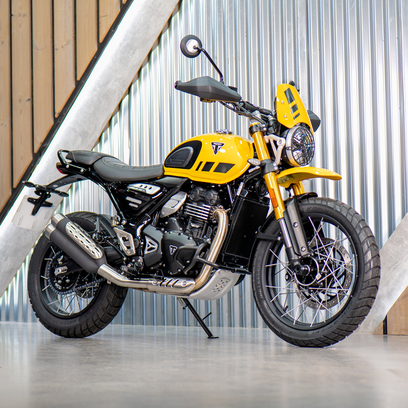 LOW ODDS: BRAND NEW Triumph Scrambler 400Xc