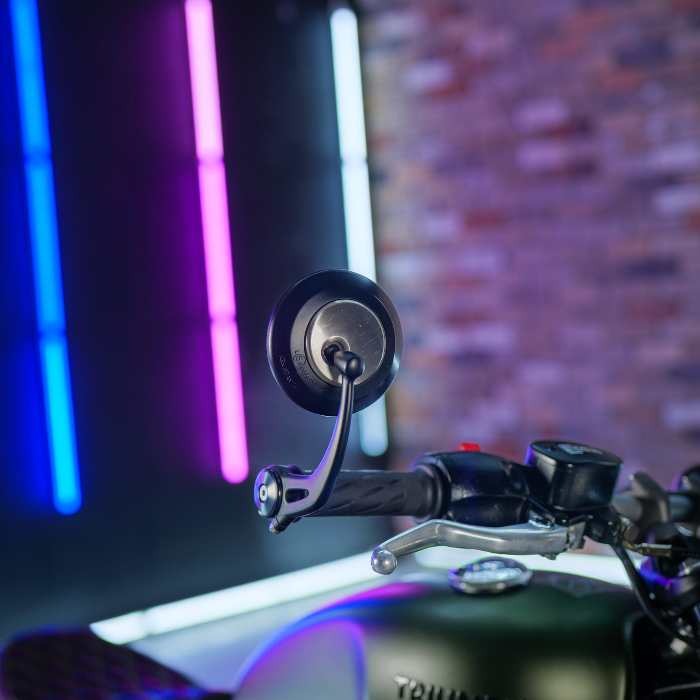 Ironstone Triumph Bobber