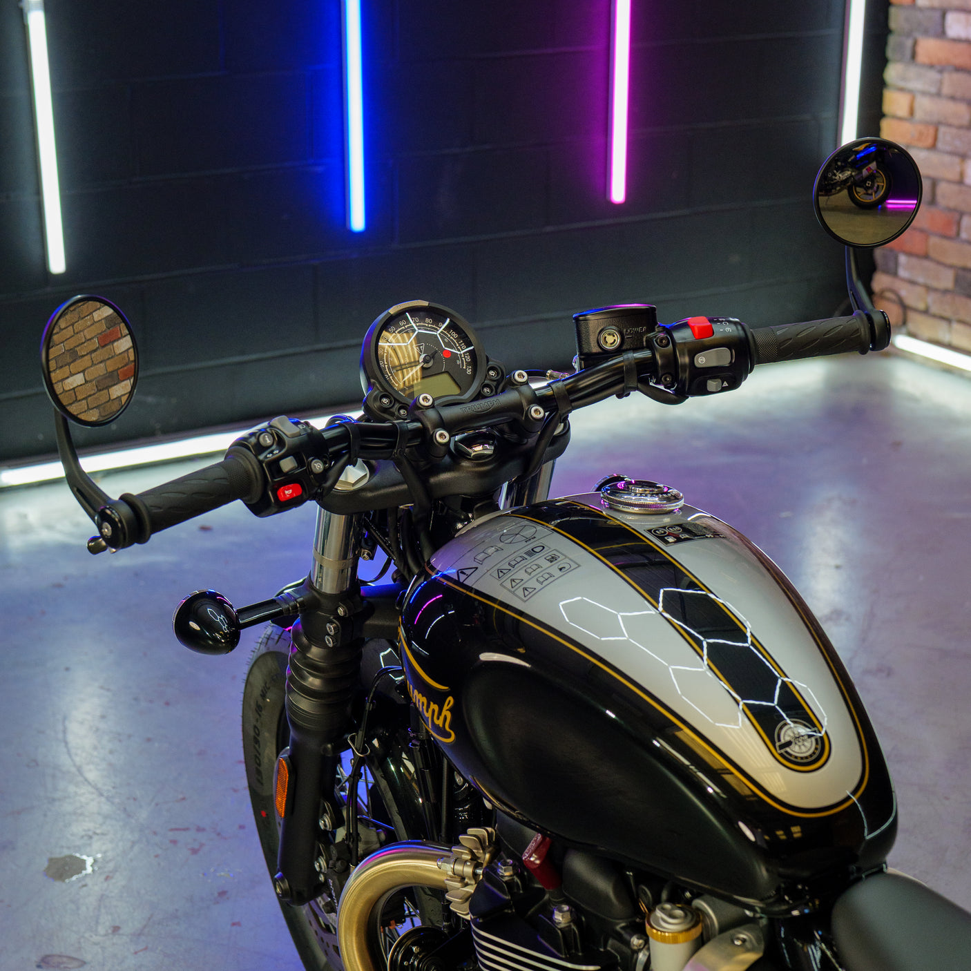 BRAND NEW 2025 Triumph Bobber Icon Edition + £1000 cash