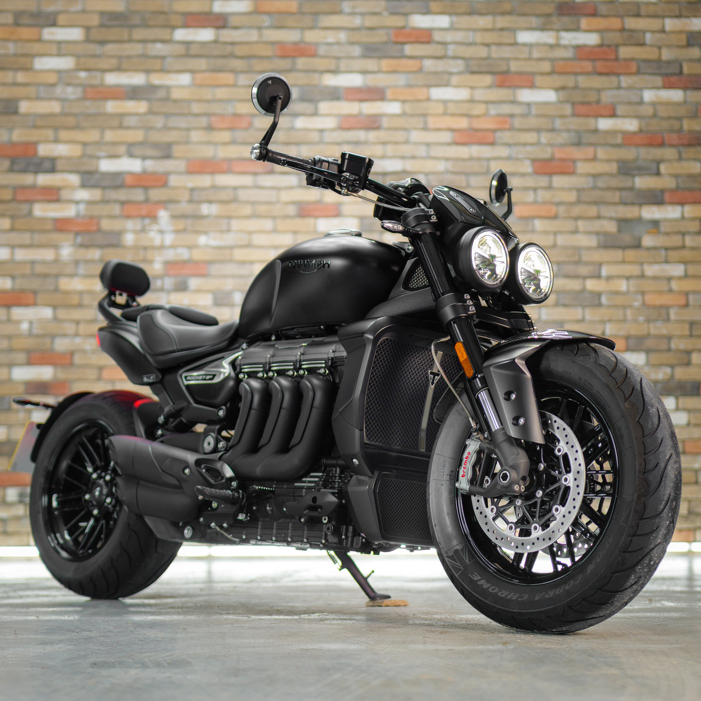 2021 Triumph Rocket 3R Triple Black