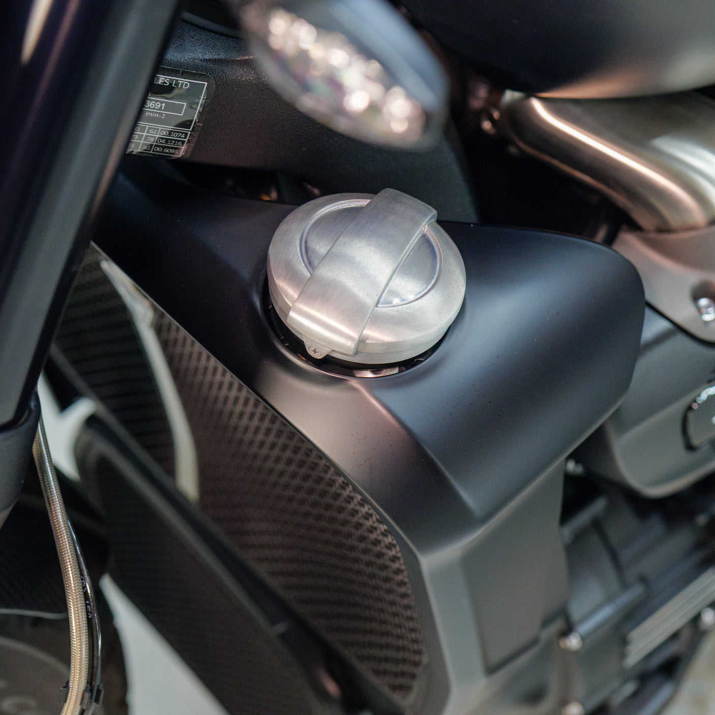 2021 Triumph Rocket 3R Triple Black