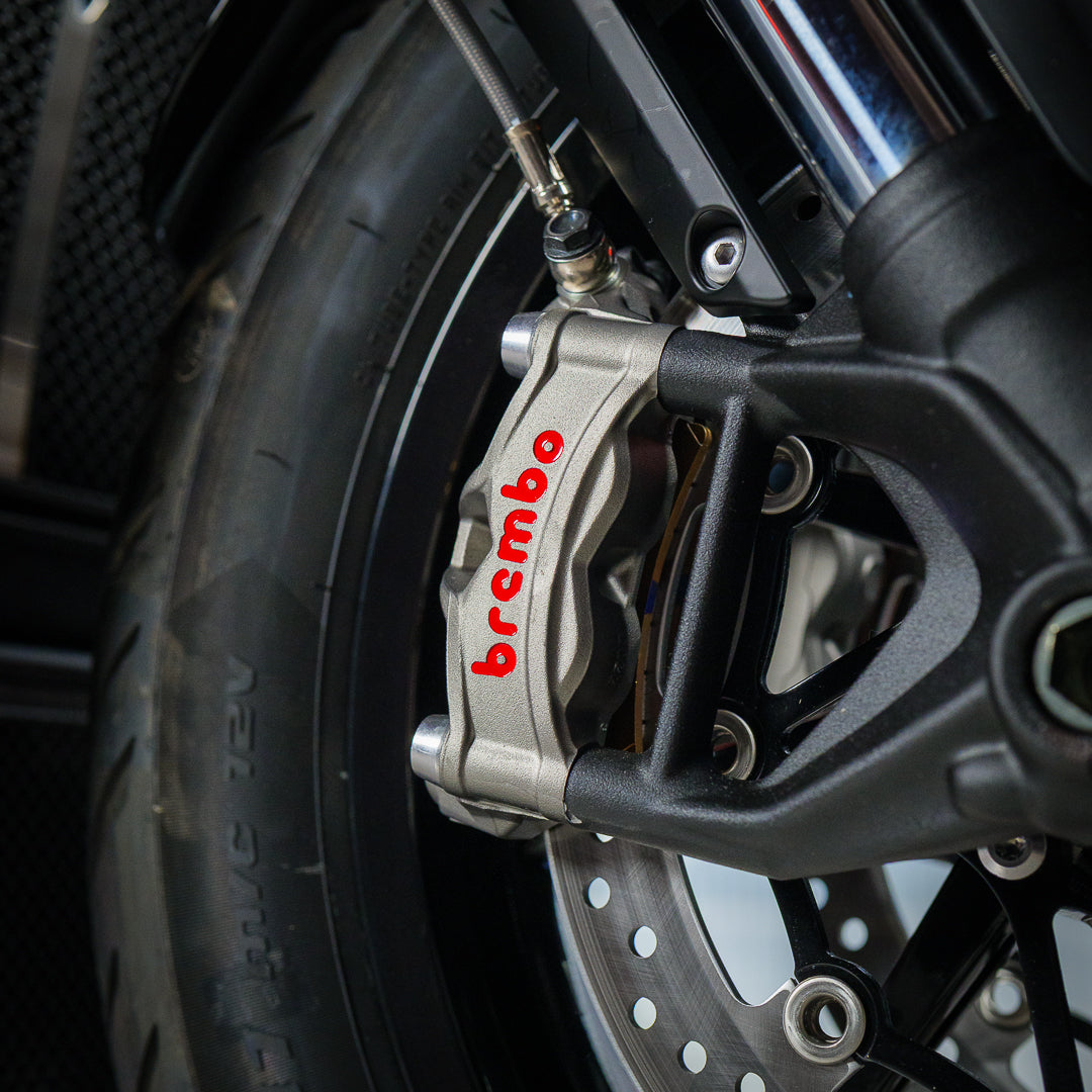 Triumph Rocket 3R Storm
