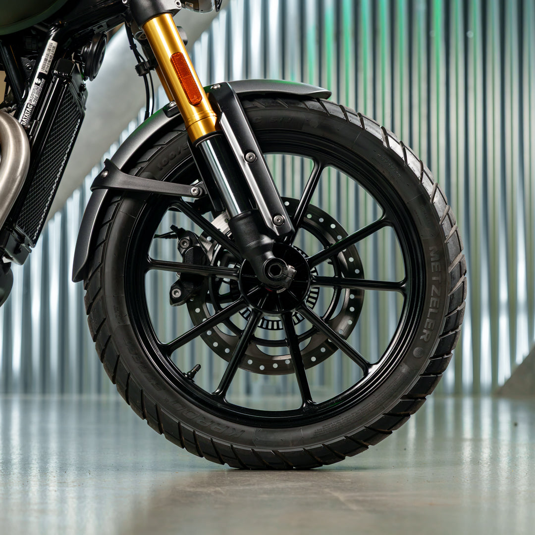 Triumph Scrambler 400X