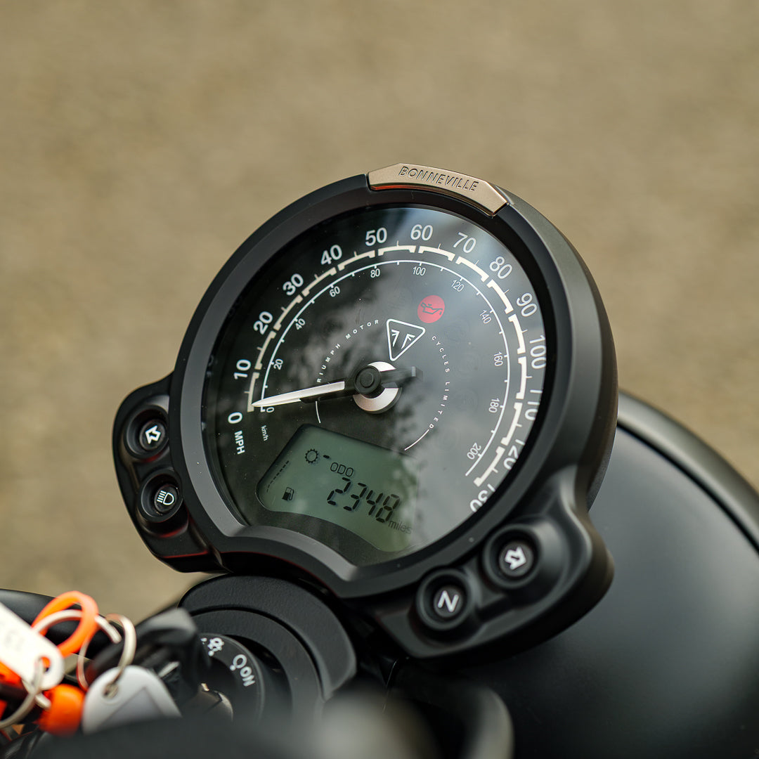 Custom Wide Wheel Triumph Scrambler 900