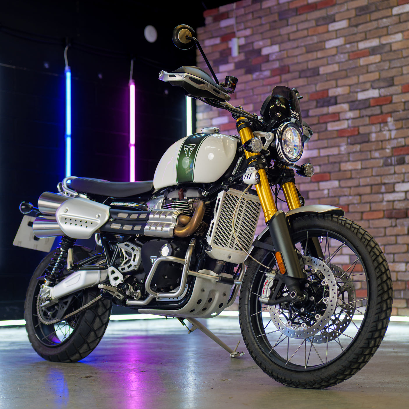 2020 Triumph Scrambler 1200 XE + £1000 cash