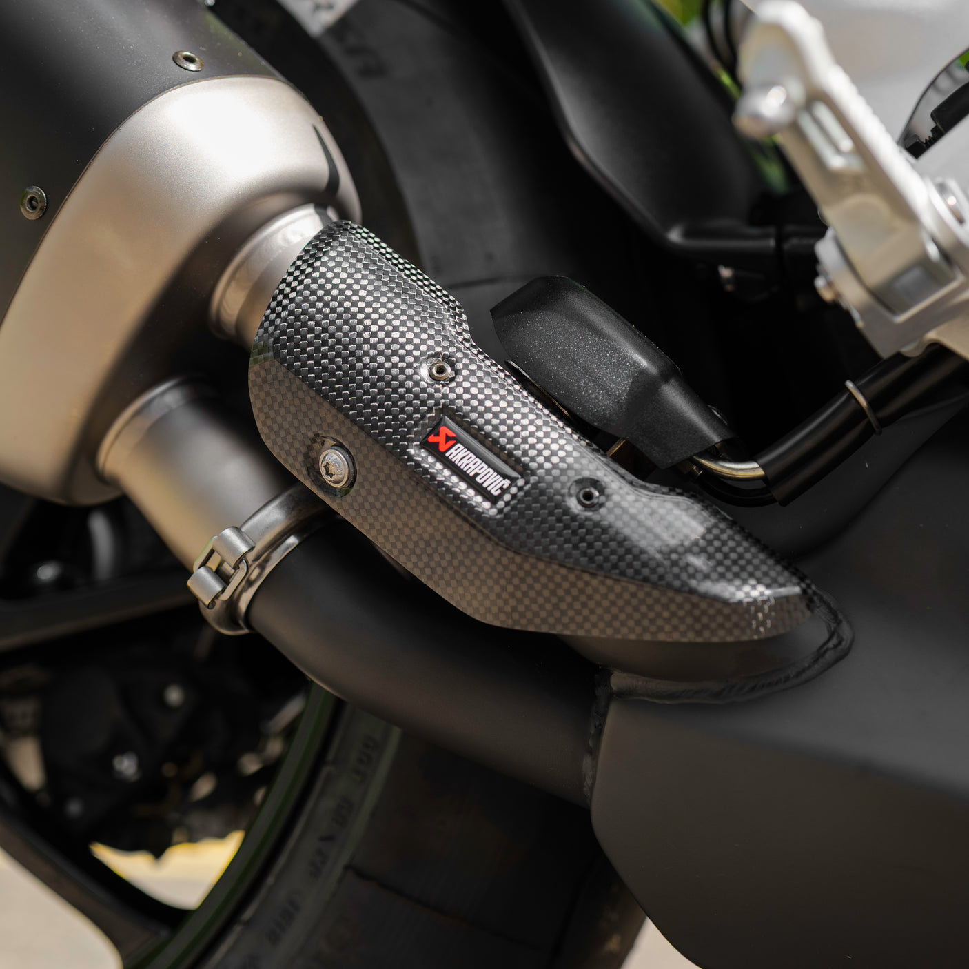 BRAND NEW Triumph Speed Triple 1200 RS with Akra + £1000
