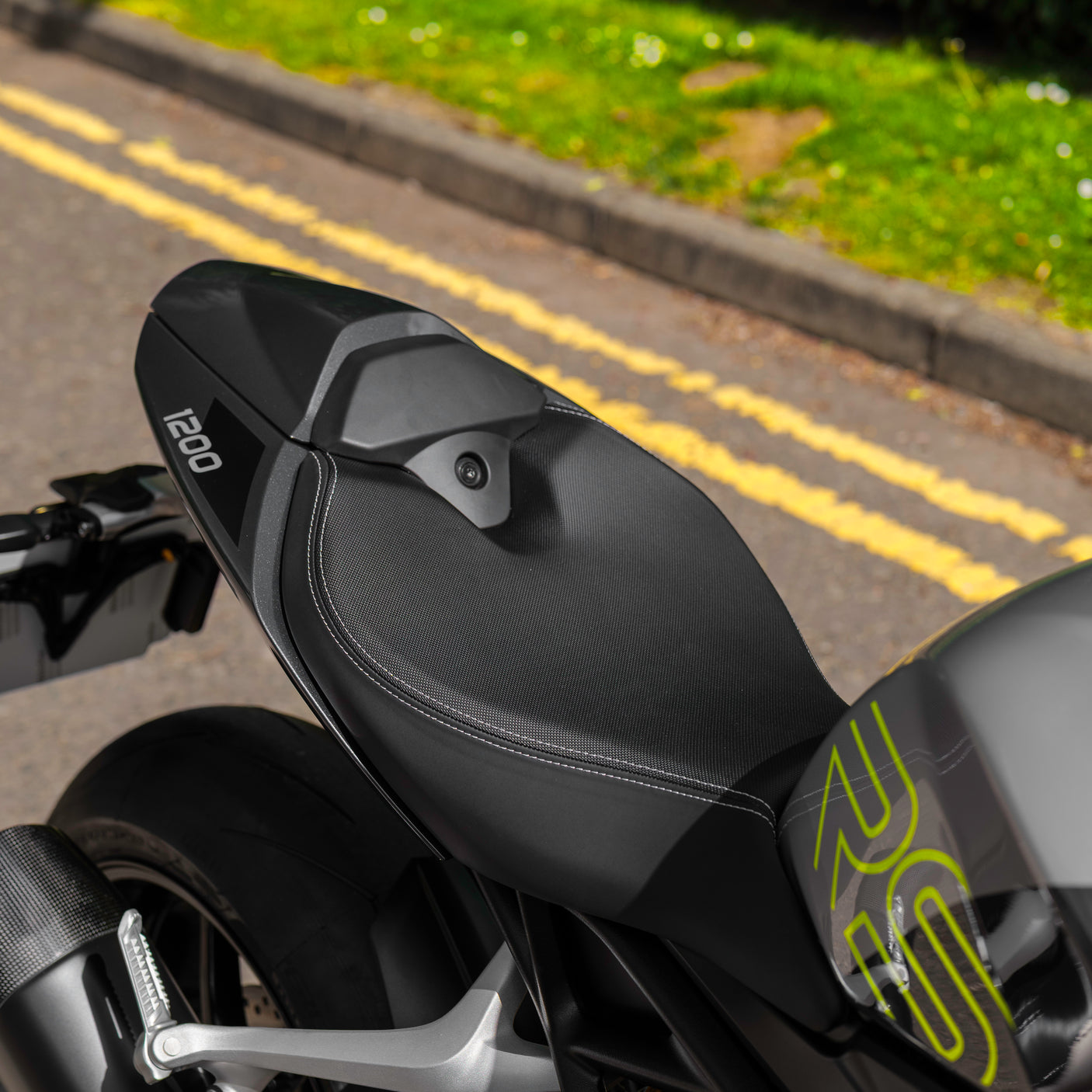 BRAND NEW Triumph Speed Triple 1200 RS with Akra + £1000