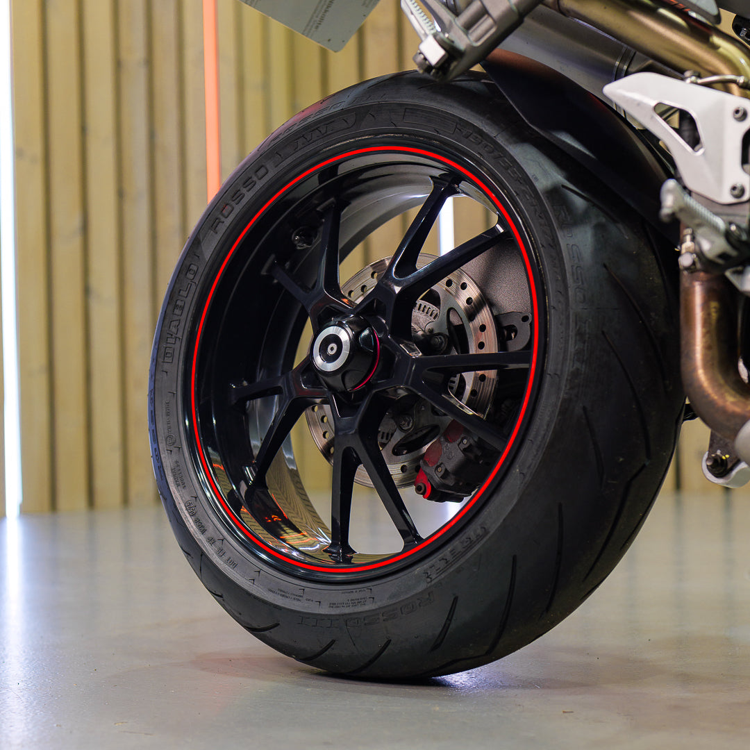 TRIUMPH SPEED TRIPLE R 1050