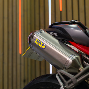 TRIUMPH SPEED TRIPLE R 1050