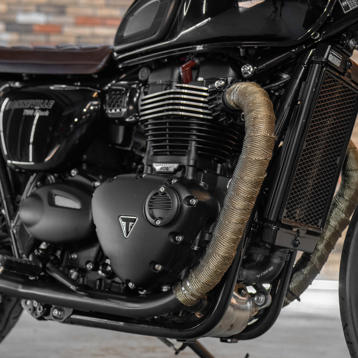 2018 TRIUMPH BONNEVILLE T100 BLACK