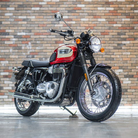 2019 Triumph Bonneville T100 or £5000