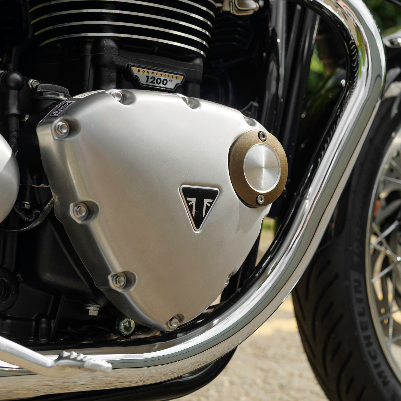 BRAND NEW 2025 Triumph T120 Bonneville + £1000
