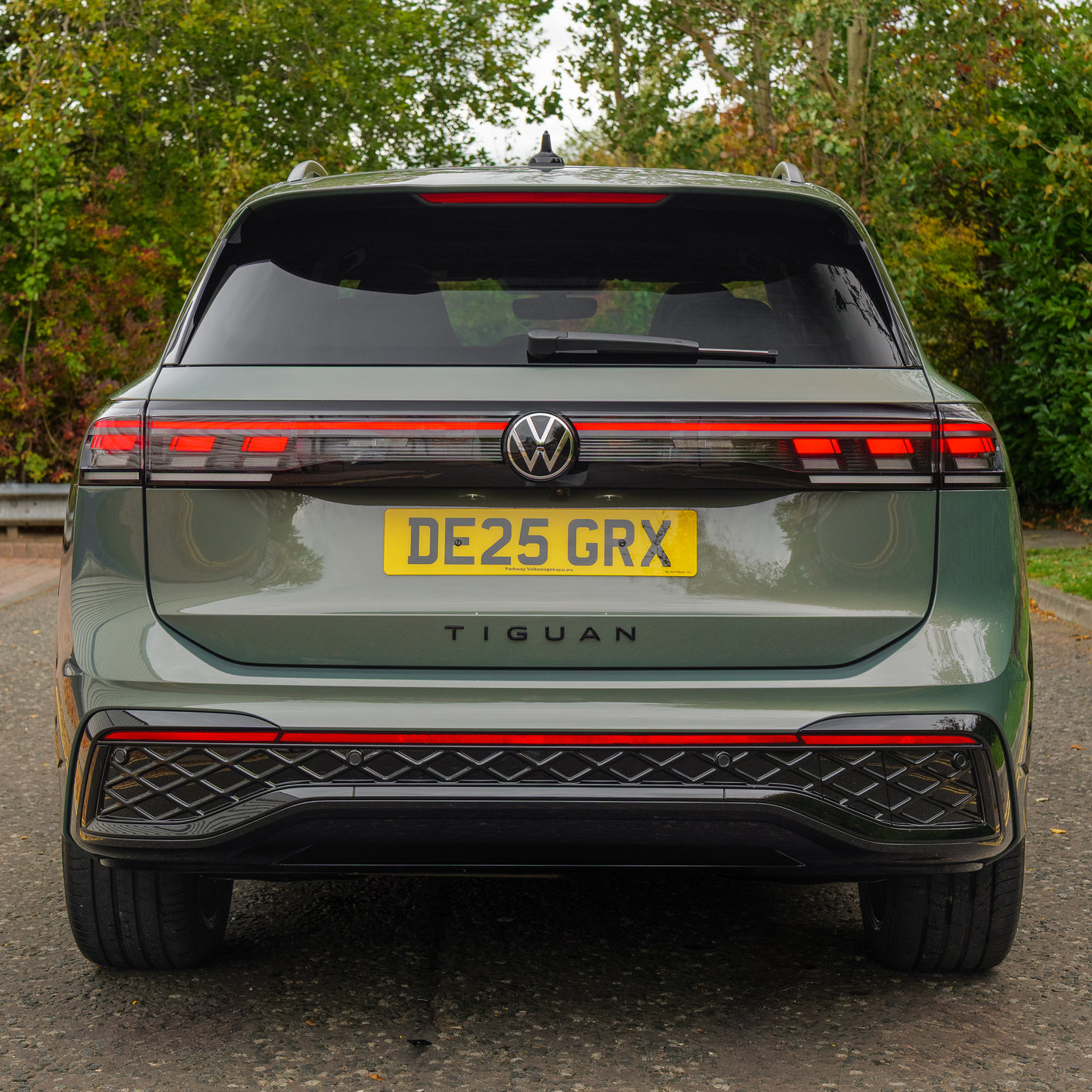 2025 VW TIGUAN R-LINE