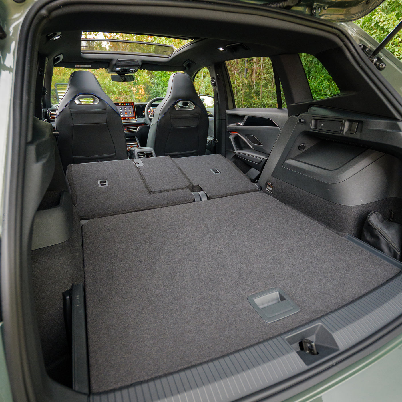 2025 VW TIGUAN R-LINE