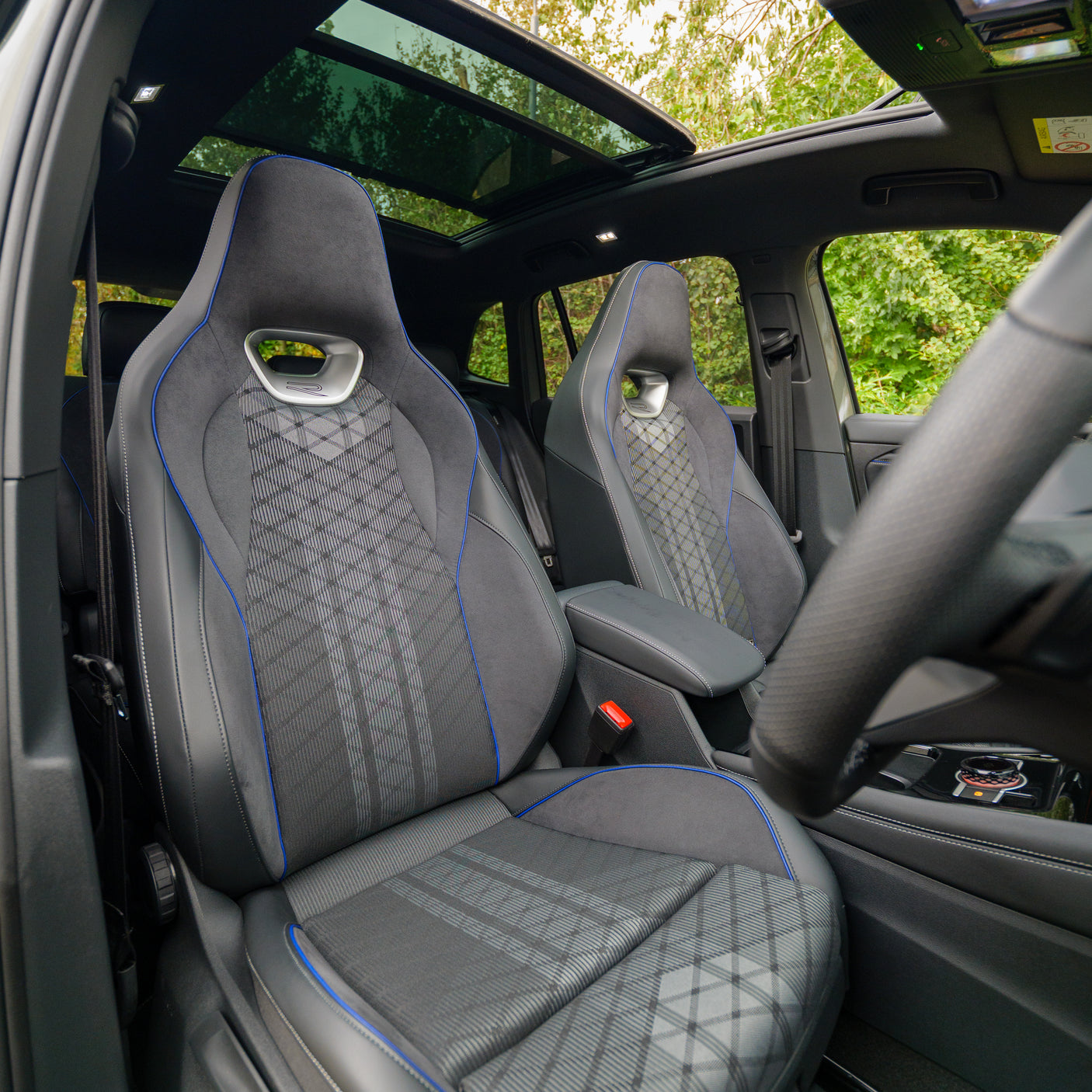2025 VW TIGUAN R-LINE