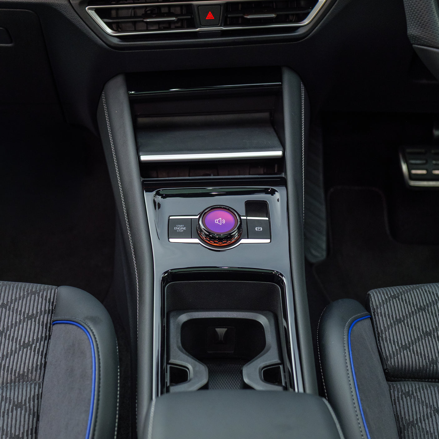 2025 VW TIGUAN R-LINE