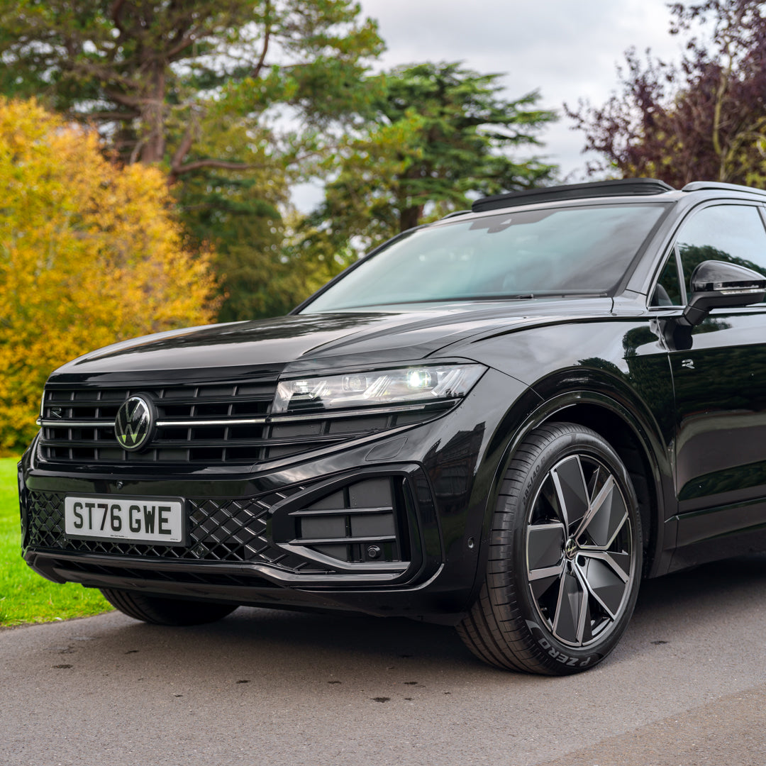 VW Touareg 3.0L V6 Black Edition