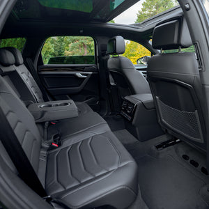 VW Touareg 3.0L V6 Black Edition